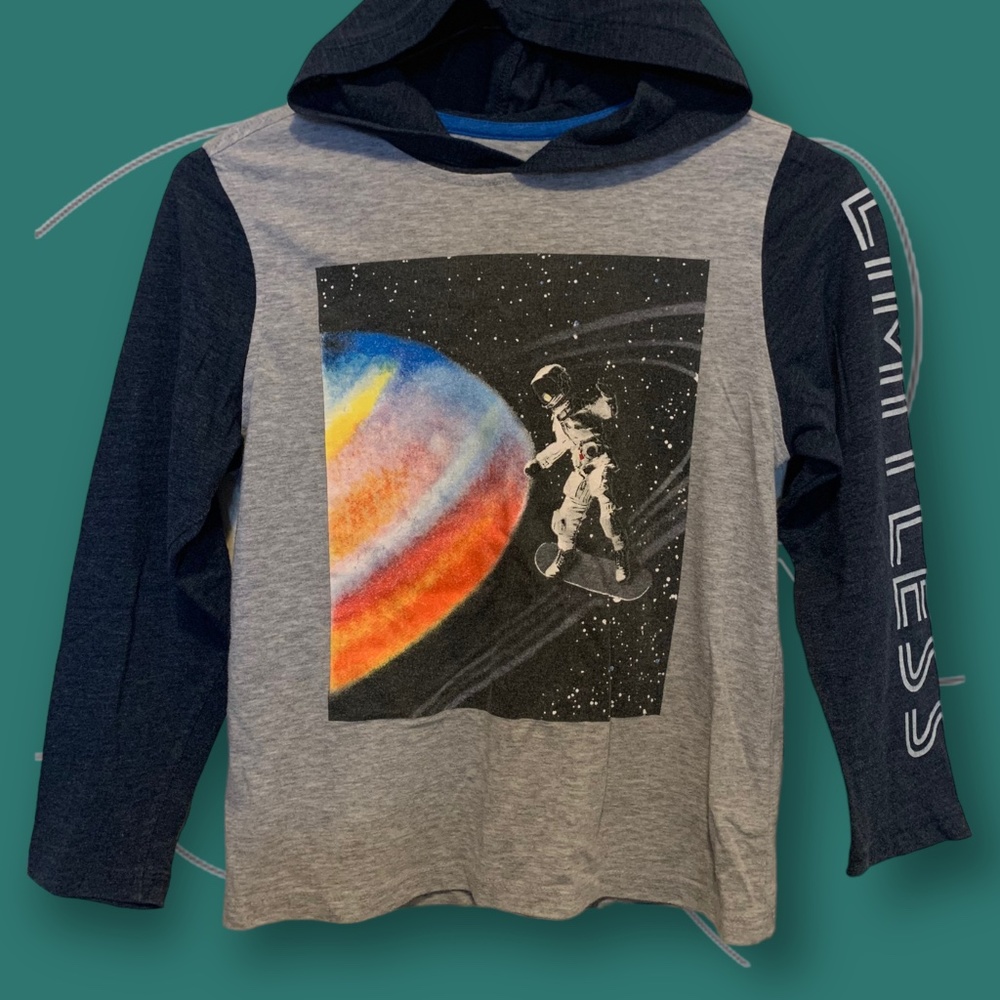 "Limitless" Graphic Tee-shirt